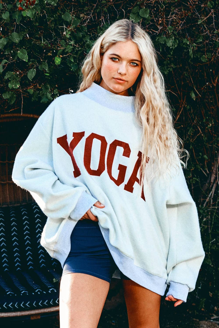 IT2594 | 'PILATES & YOGA' Print Reversible Sweatshirt