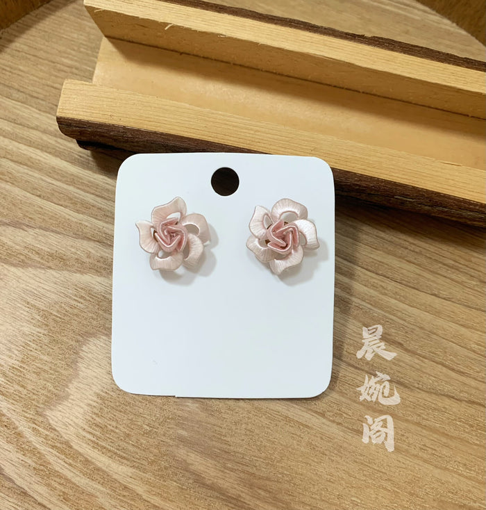 PF018 - Rose Chanhua Earrings - Wholesale