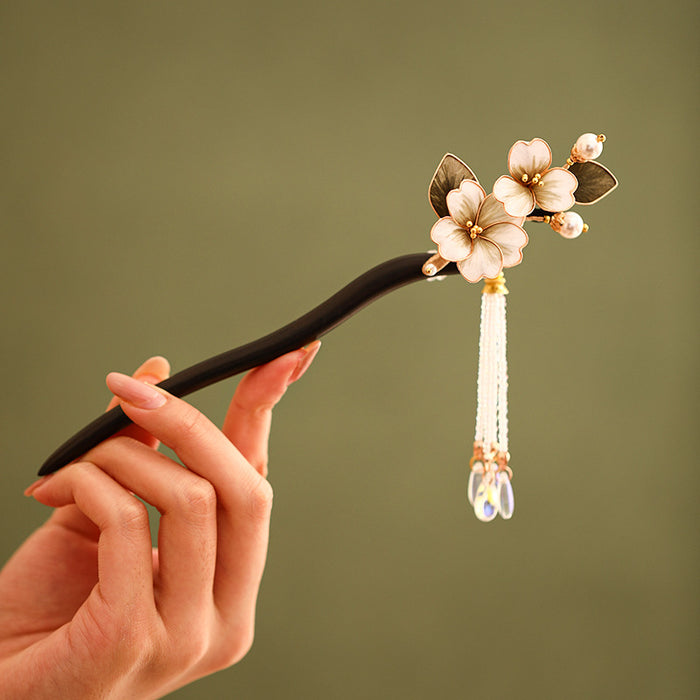 PF441 - Ronghua Brooch - Wholesale