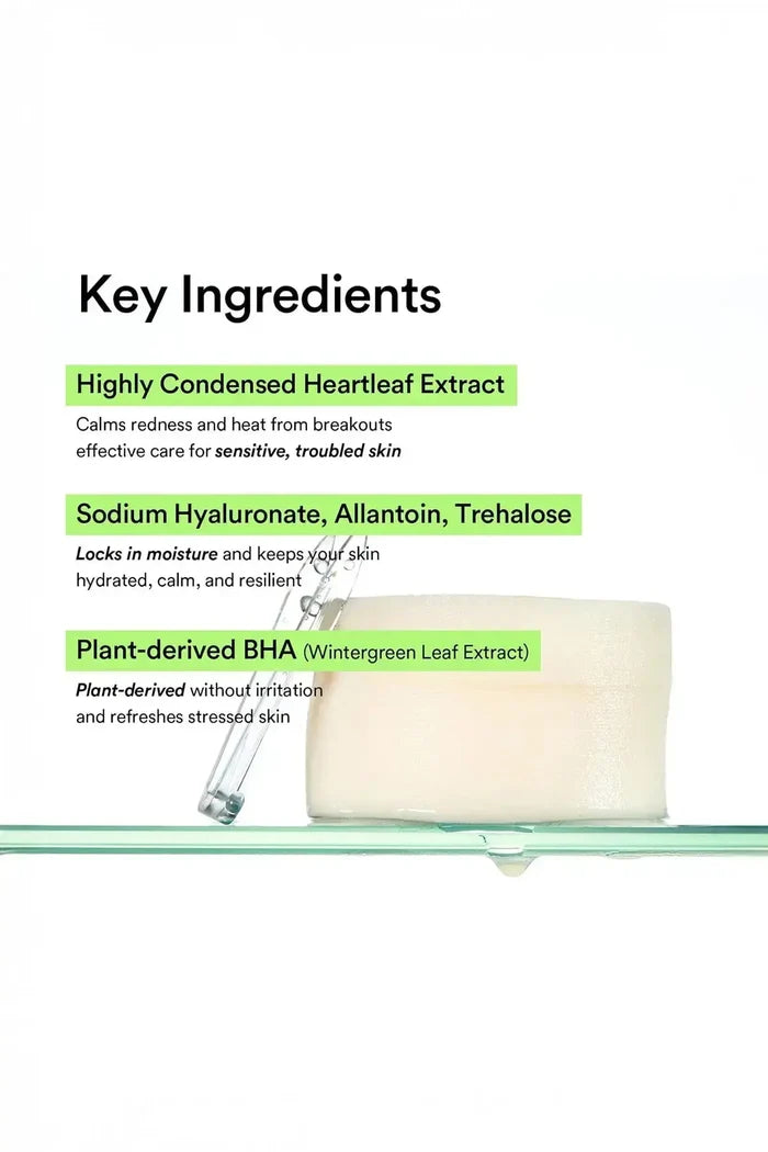 An open jar containing Daily Exfoliating Pads with included tweezers for hygienic and easy daily skincare.