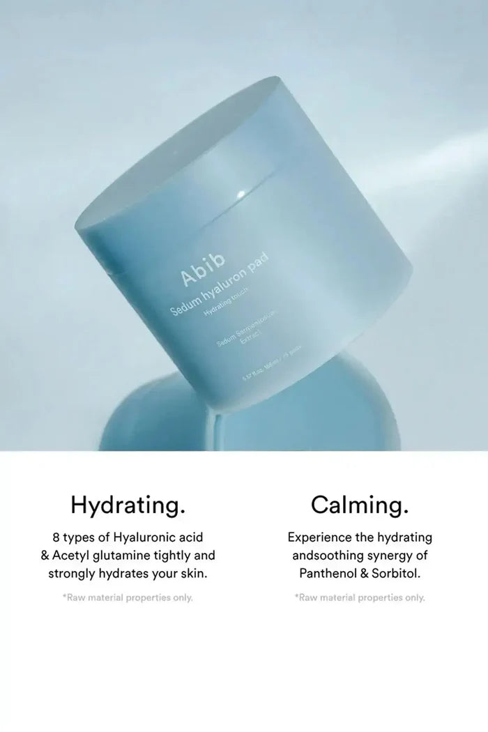 High-angle flat lay of a Sedum Sarmentosum Skincare pad, emphasizing its clear, watery, and cooling properties for skin relief.