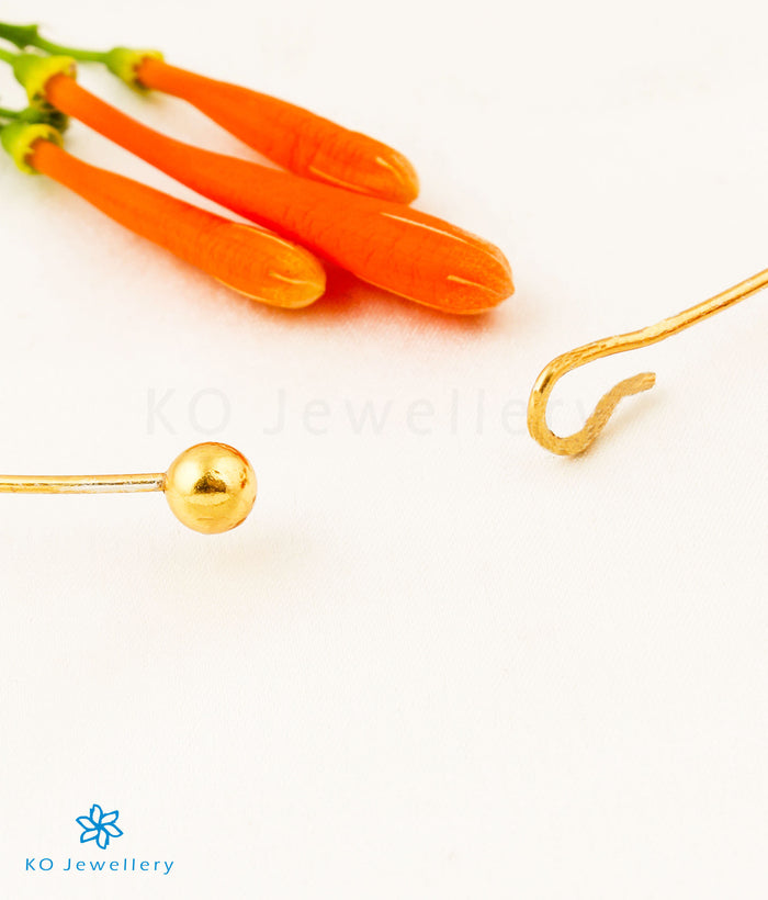 The Shuchi Silver Kundan Pendant