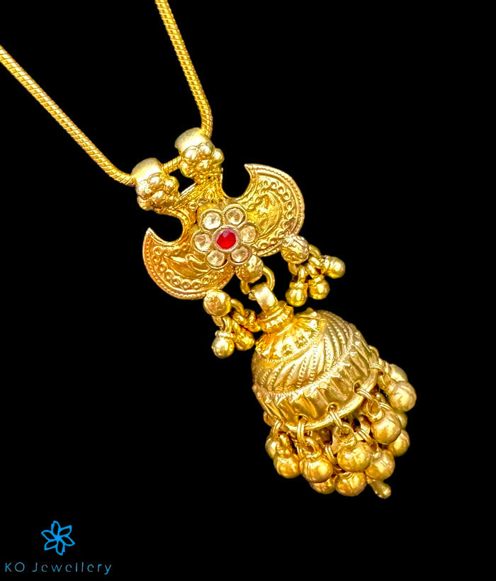 The Shuchi Silver Kundan Pendant
